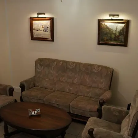Apartament Wine House ヤボジェ